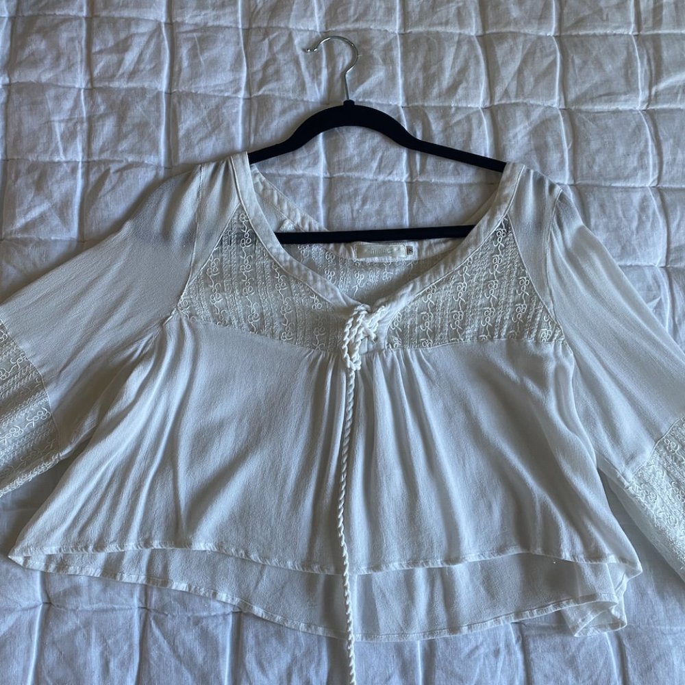 Millau | Lightweight White Cropped Blouse